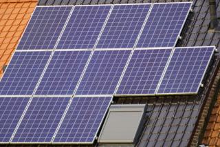 Subventions solaire 2025 : faut-il encore investir dans le photovoltaïque ?